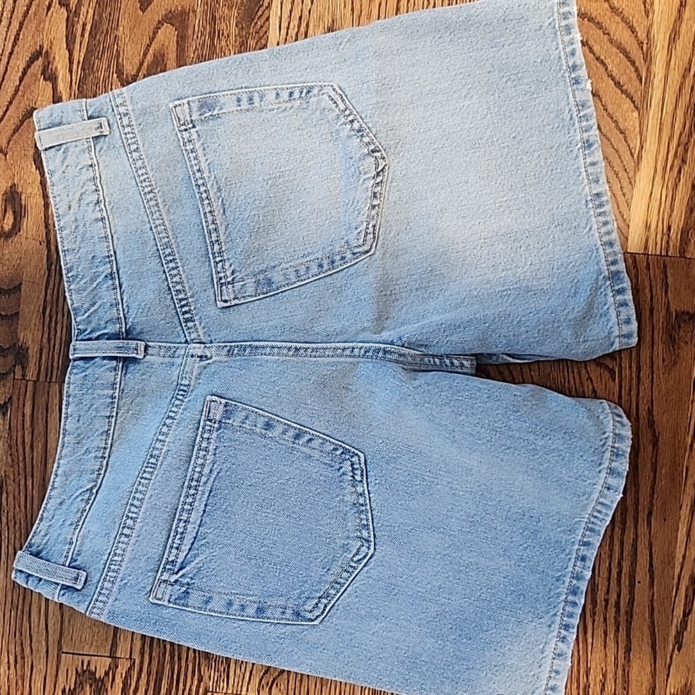 Zara Blue Denim Jean Shorts - Picture 4 of 4